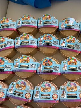 Crazy Fun Rainbow Mystery Squishy Dumpling